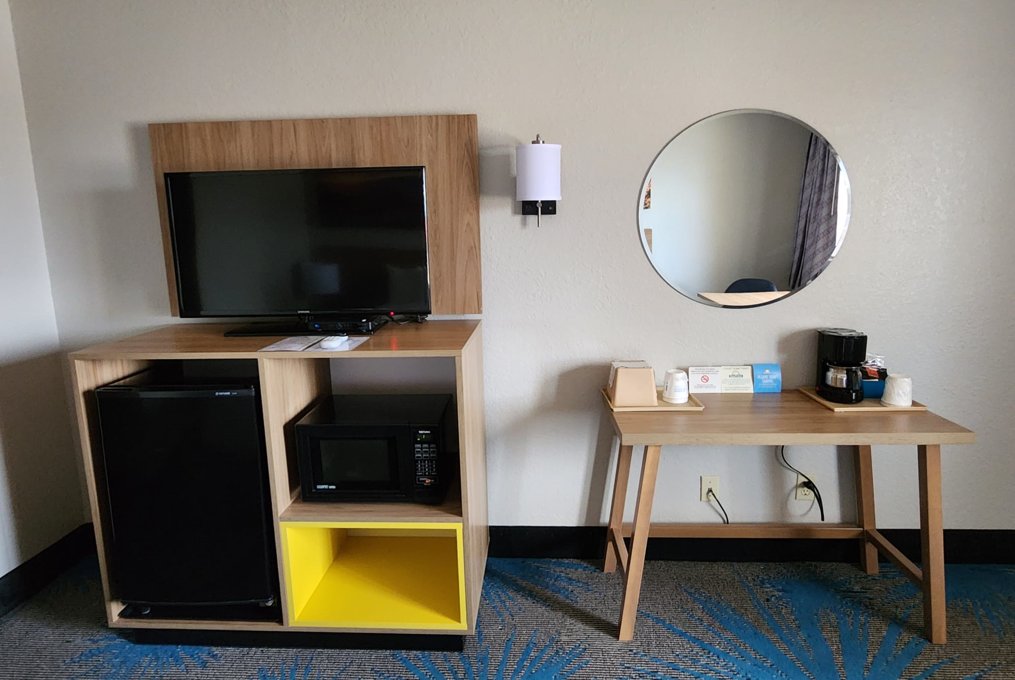 Guest room at the Days Inn by Wyndham Tucumcari in Tucumcari, New Mexico